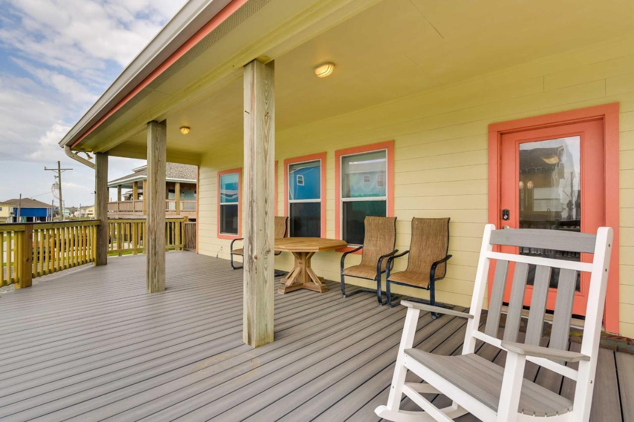 Crystal Beach Home With Furnished Deck Walk To Sand Exterior foto