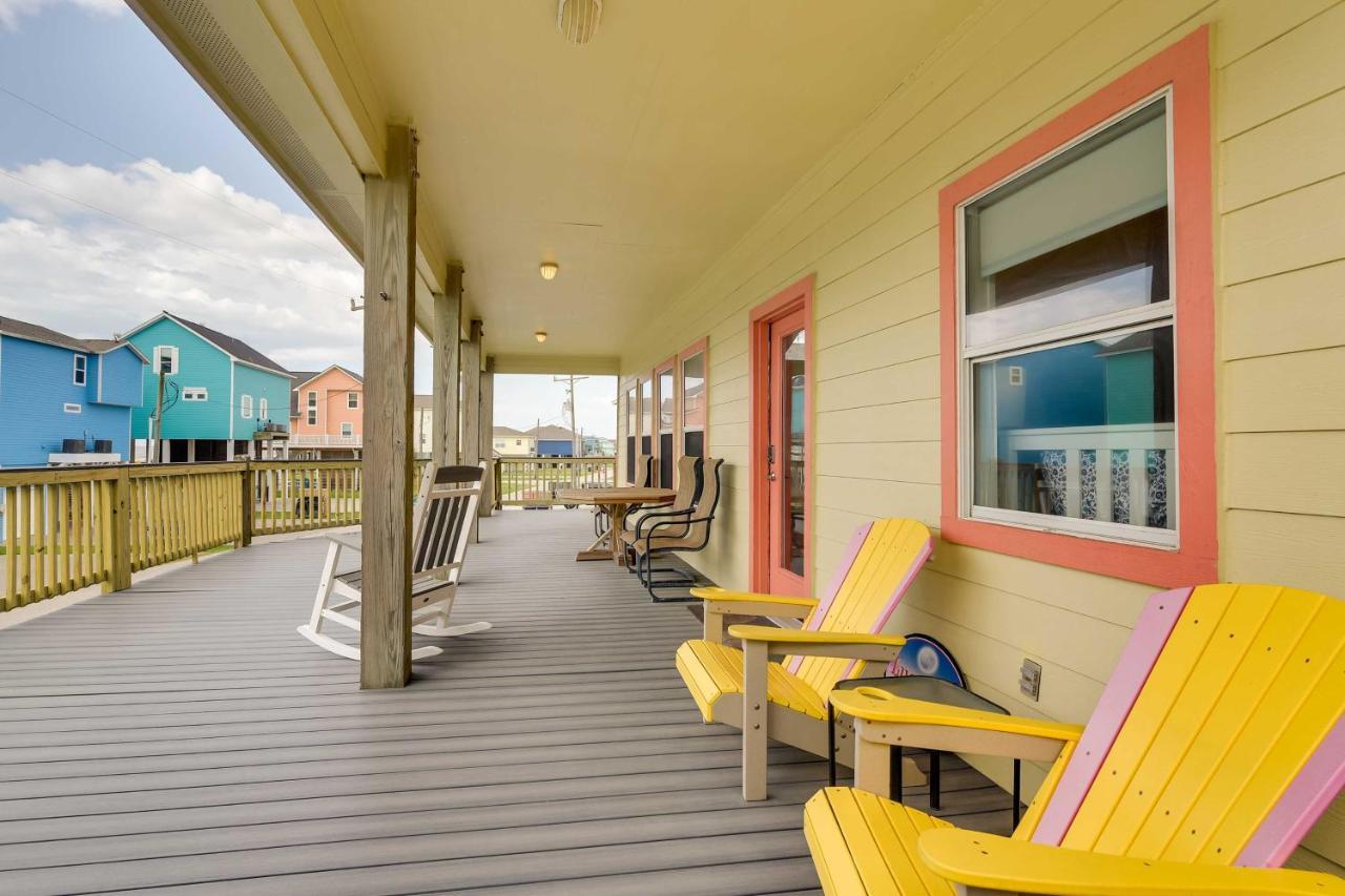 Crystal Beach Home With Furnished Deck Walk To Sand Exterior foto